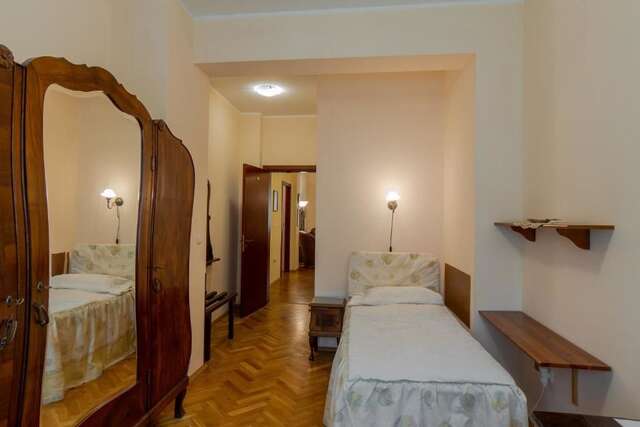 Отели типа «постель и завтрак» Casa Ferrari Bed & Breakfast София-43